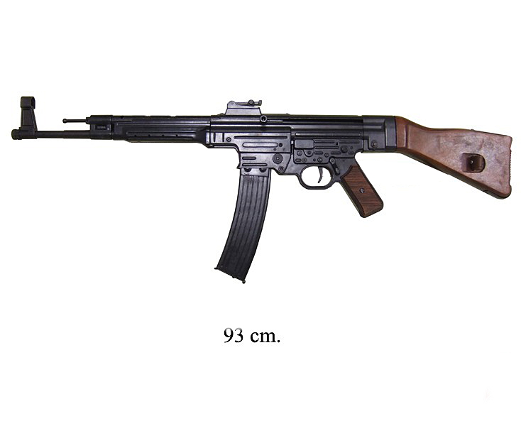 Макет немецкой штурмовой винтовки STG-44