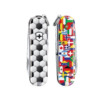 Нож складной Victorinox World of Soccer 0.6223.L2007